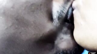 बाथरूममध्येच सुरू झाली लैला-मजनूची रासलीला