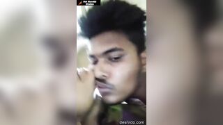 साखर मागायला आलेल्या शेजारच्या बाईला लवडा दिला