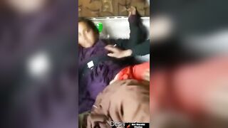 चालत्या ट्रकमध्ये पंजाबी मर्दाने मराठी बाईला झवले