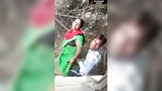 बांधकामाच्या पाठी चाललाय लैला-मजनूचा झवाझवीचा कार्यक्रम