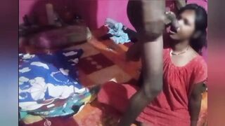 बायकोला झोपेतूनच उठवून तोंडात दिला नवऱ्याने लवडा