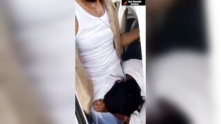 टॅक्सी वाल्याने चोखला आपल्या प्रवाशाचा धोतरामधला लंड