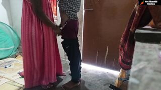 पुण्याच्या झवखोर काकीला भरदिवसा घरातच झवलं