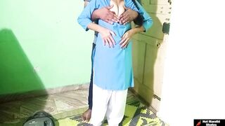 पोरगी कॉलेज वरून येताच बाप लागला तिला छेडायला
