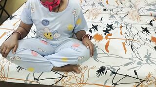 कविता पडली हॉट नोकराच्या लवड्याच्या प्रेमात