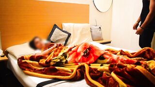 कॉलेज गर्लफ्रेंडला घरी आणून हॉट युवकाचा संभोग