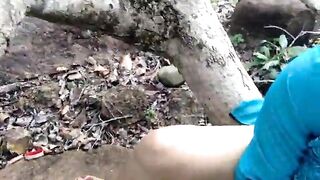 नदीकाठी बायकोची XXL साइज चड्डी काढून तिला झवली