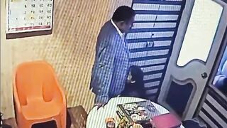 अशोक खरातने दोनदा झवली एक विवाहिता - पार्ट ३