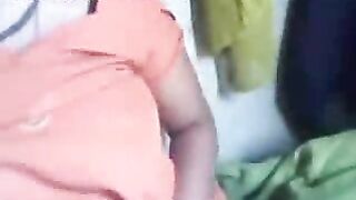 सोज्वळ मुलीसोबत किसिंग, बुब्स सकिंग आणि पुच्ची