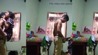 मावस बहिणीला लवड्यावर बसवून उभ्या उभ्या झवला भाऊ